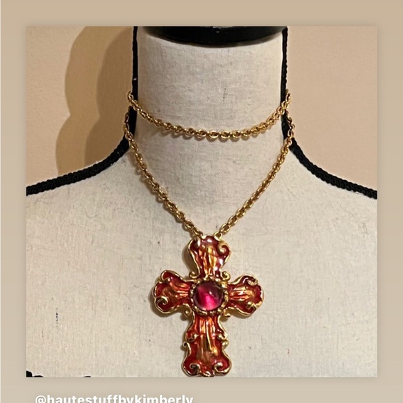 Christian Lacroix Vintage Brooch Pendant w Cabochon Center necklaces included - Picture 6 of 8